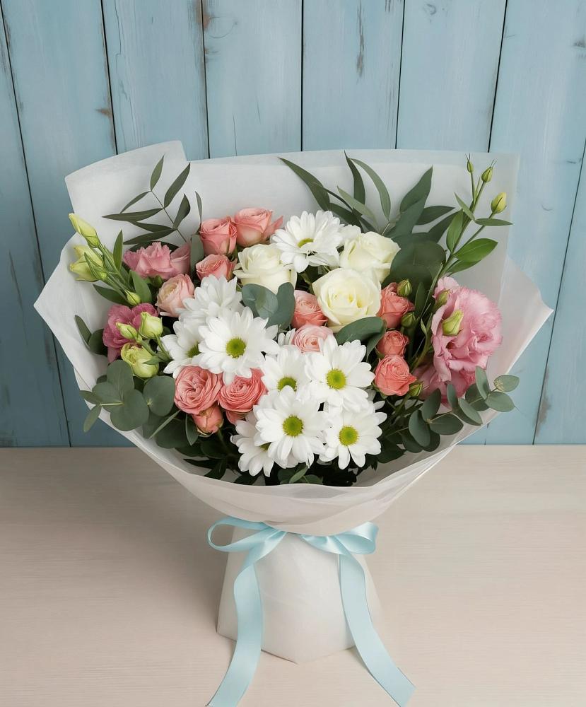 Букет цветов из: Розы, Лизиантусы и Хризантемы в Николаевской Республики Северная Осетия-Алания
