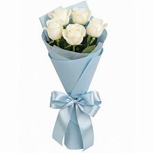 Букет 5 Белых роз Проуд в Николаевской Республики Северная Осетия-Алания
