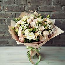 Букет цветов из:  Альстромерии, Розы и Хризантемы в Николаевской Республики Северная Осетия-Алания