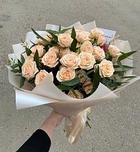 Букет Кремовые розы Латте в Николаевской Республики Северная Осетия-Алания