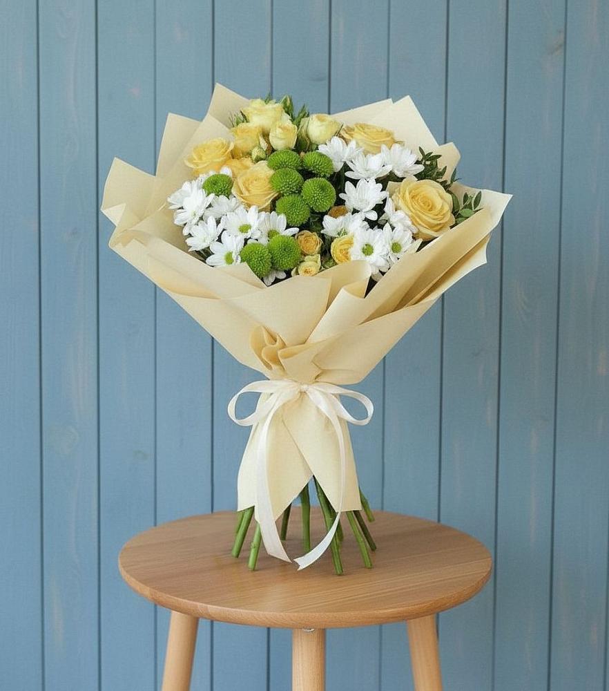 Букет цветов из: Хризантемы и Розы в Николаевской Республики Северная Осетия-Алания