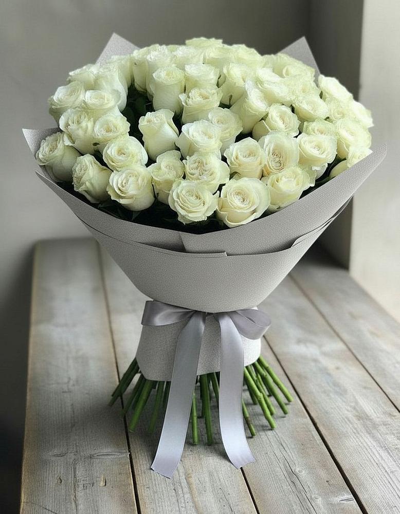 Букет 35 Белых роз в Николаевской Республики Северная Осетия-Алания