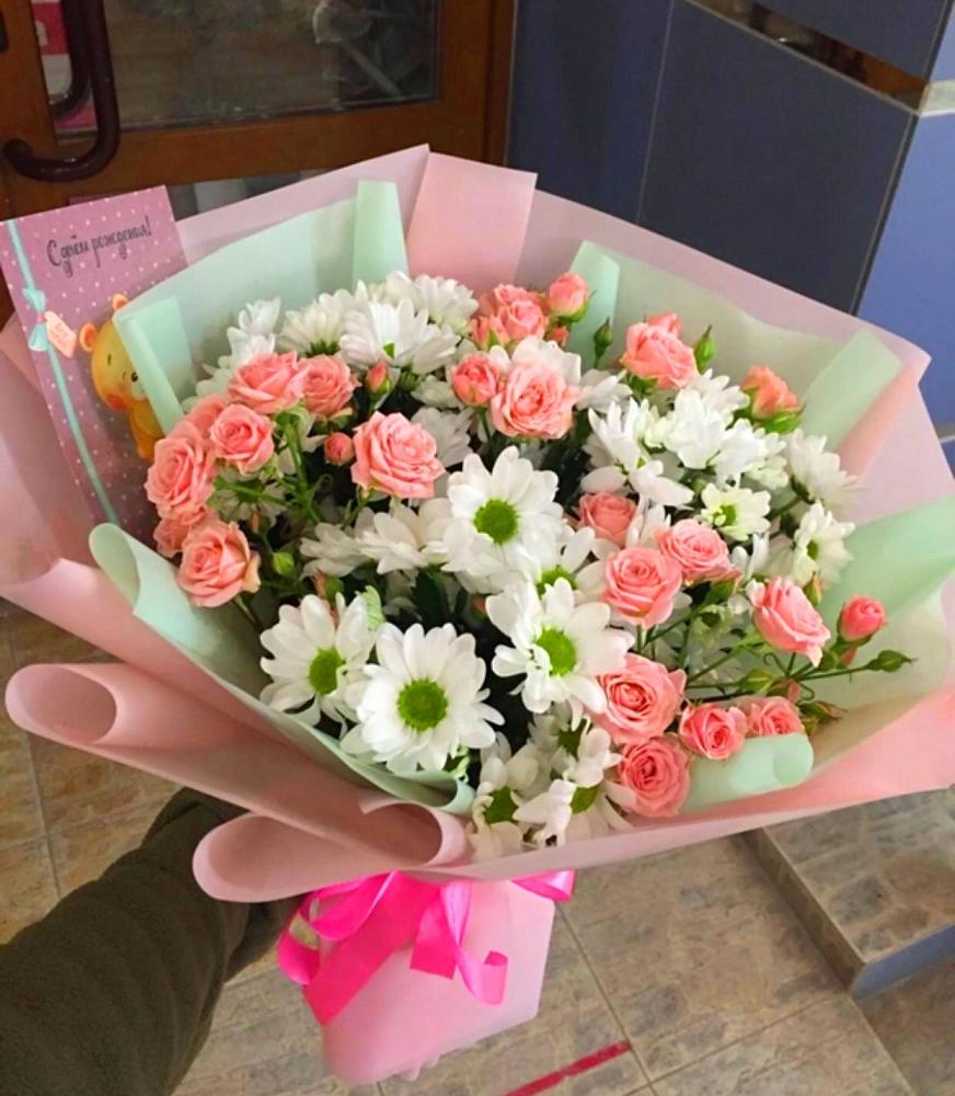 Букет цветов из: Розы и Хризантемы в Николаевской Республики Северная Осетия-Алания