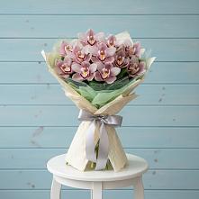 Букет цветов из:  Орхидеи и Розы в Николаевской Республики Северная Осетия-Алания