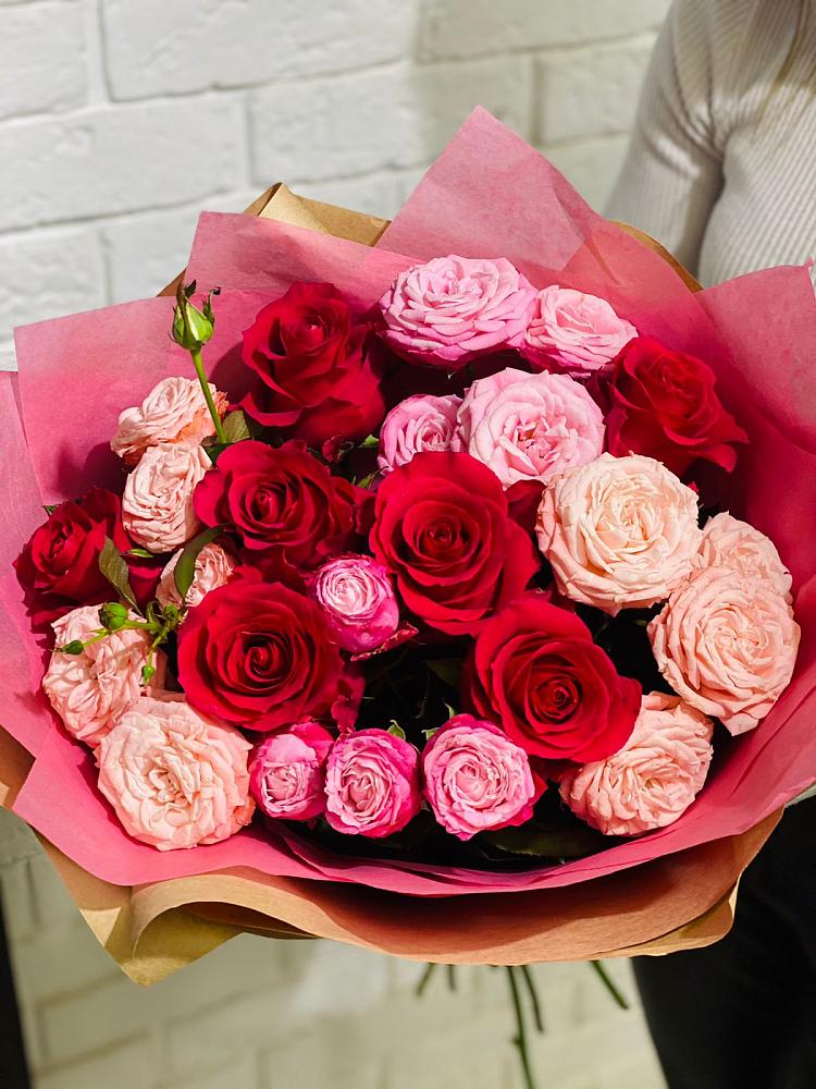 Букет цветов из: Розы в Николаевской Республики Северная Осетия-Алания