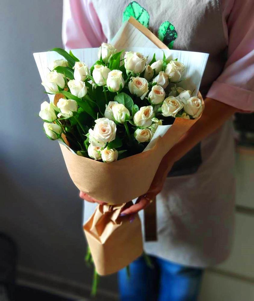 Букет цветов из: Розы в Николаевской Республики Северная Осетия-Алания