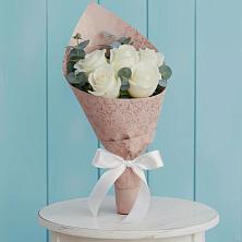 Букет цветов из:  Розы в Николаевской Республики Северная Осетия-Алания