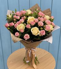 Букет цветов из:  Розы в Николаевской Республики Северная Осетия-Алания
