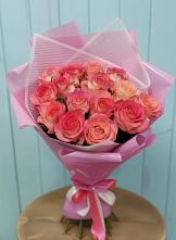 Букет 15 Розовых роз Равель в Николаевской Республики Северная Осетия-Алания