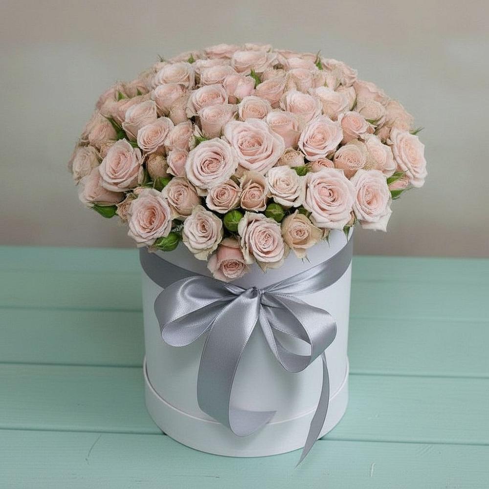 Цветочная композиция из Розы в шляпной коробке в Николаевской Республики Северная Осетия-Алания