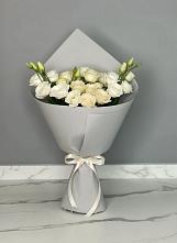 Букет цветов из:  Розы и Лизиантусы в Николаевской Республики Северная Осетия-Алания