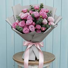 Букет цветов из:  Розы #REPLACE_PRED# Николаевской Республики Северная Осетия-Алания
